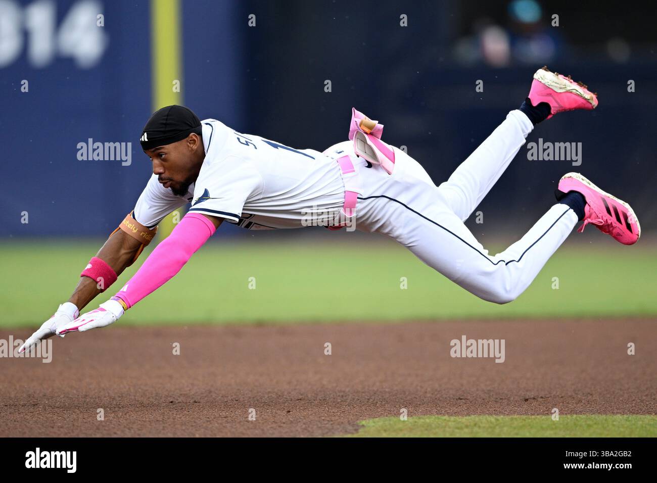 Beautiful Chandler Simpson Belts A Triple To Extend Rays' Lead Design for Mobile Beautiful Chandler Simpson Belts A Triple To Extend Rays' Lead Design for Mobile