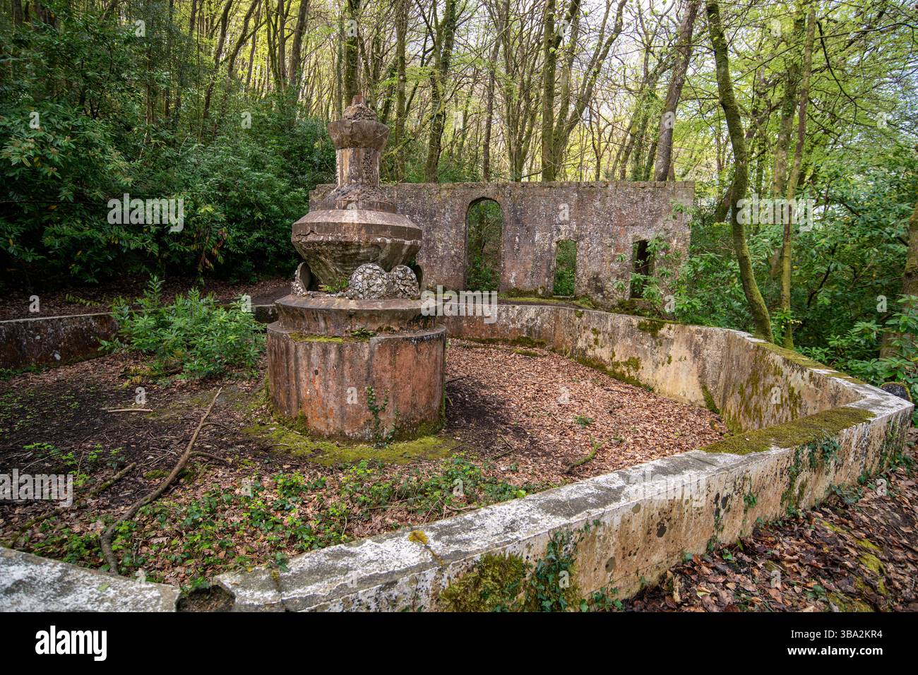 Remains of the abandoned Tivoli Park pleasure garden in the village of Lerryn, Cornwall, England, UK Stock Photo
