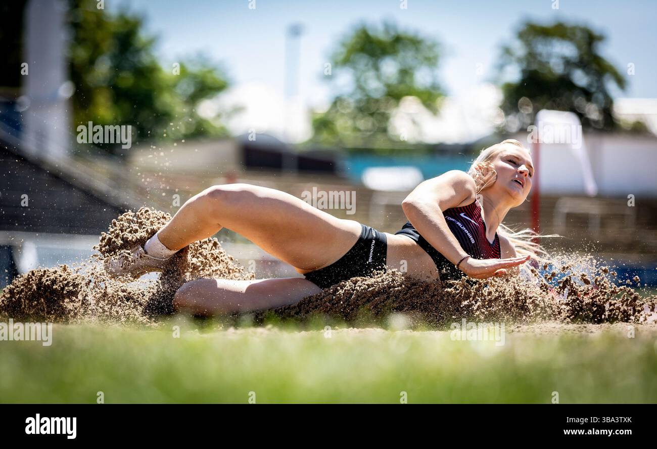 Carmen Nowicka (Eintracht Frankfurt e.V.) im Weitsprung; 6. Wiesbadener