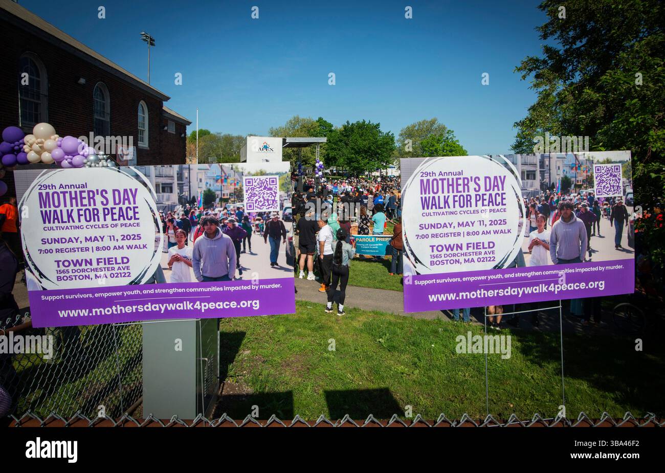 Boston, MA, USA. 11 May 2025.  Several thousand took part in the 29th annual Mother’s Day Walk for Peace in Dorchester, a neighborhood in southern Boston, Massachusetts.  The event, organized by the Louis D. Brown Peace Institute in Dorchester, is a fundraiser to support families and survivors of homicide victims. Credit: Chuck Nacke / Alamy Live News Stock Photo