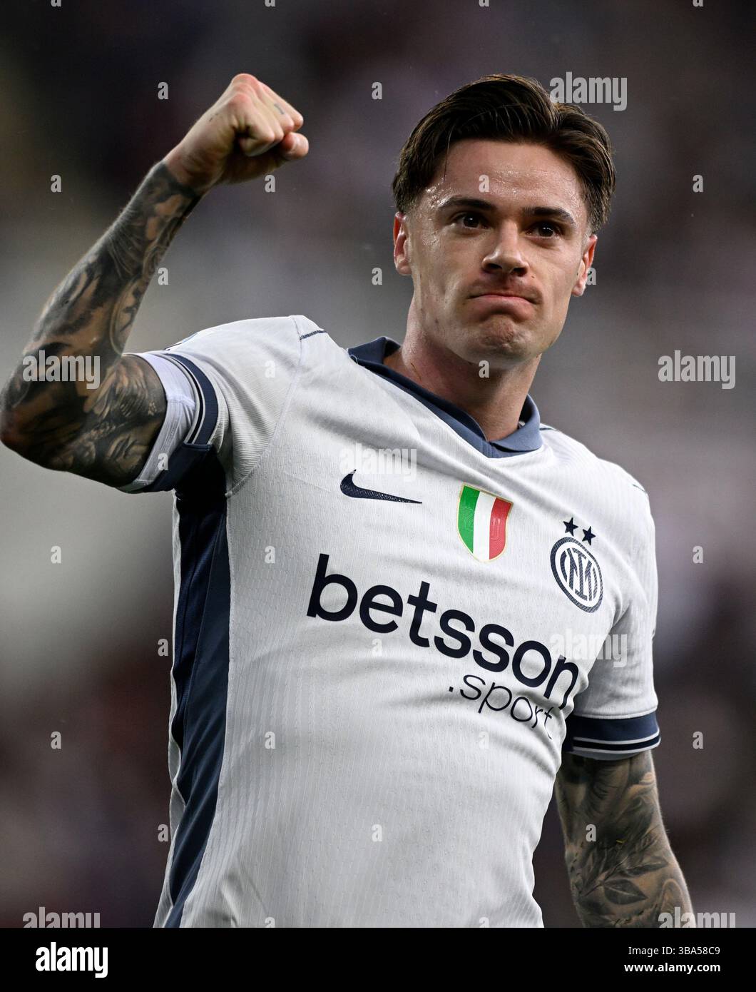 Nicola zalewski inter hi-res stock photography and images - Alamy