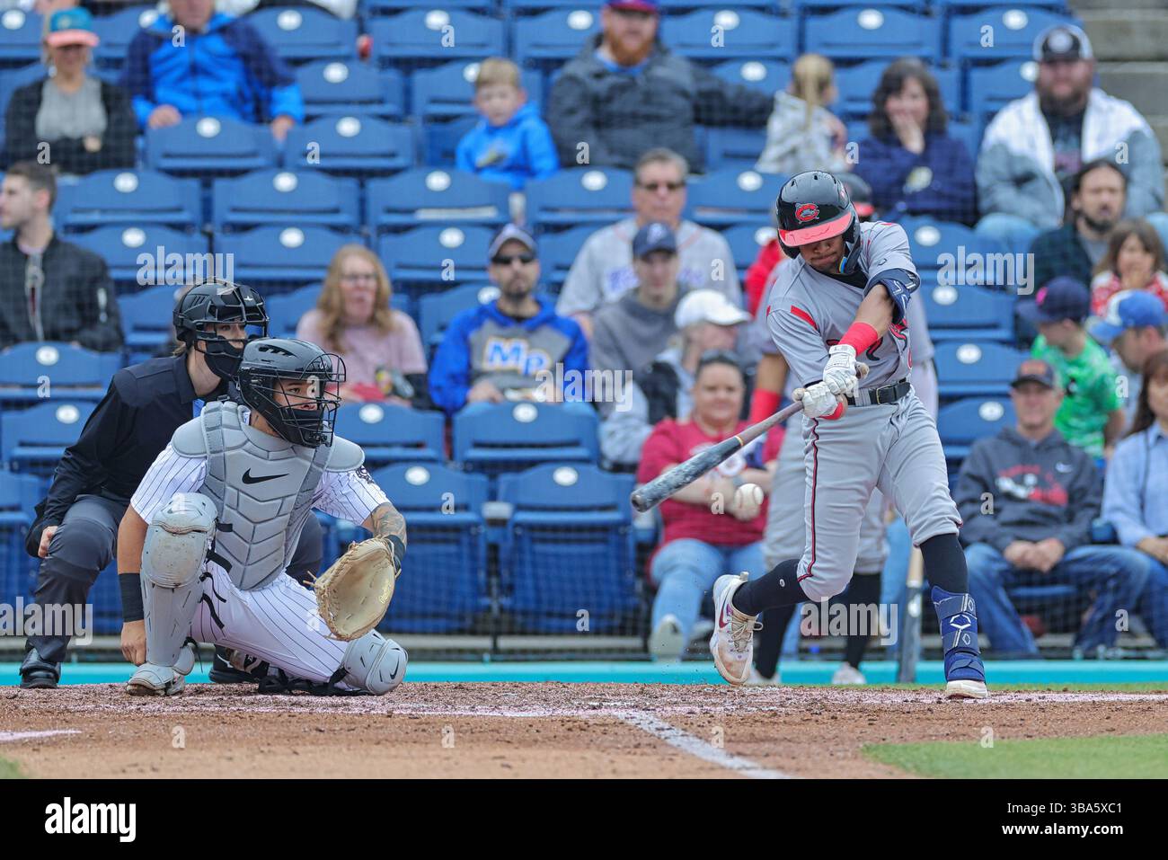 Kannapolis, NC: Carolina Mudcats second base Luis Lameda (23) hits to