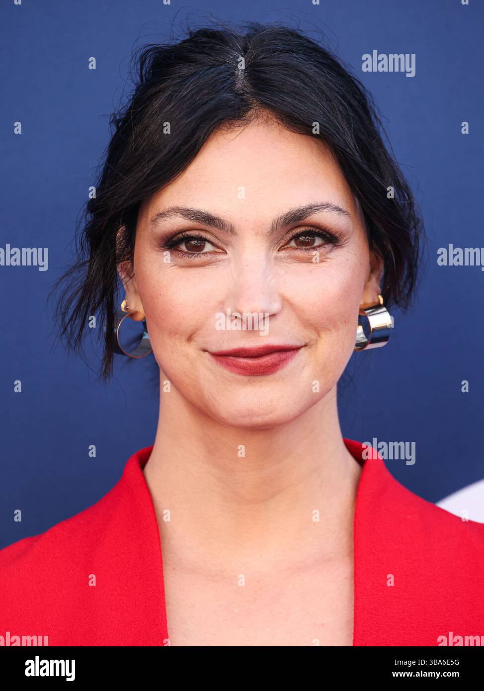 LOS ANGELES CALIFORNIA USA MAY 07 Morena Baccarin Of Sheriff Los Angeles California Usa May 07 Morena Baccarin Of Sheriff Country Arrives At The Cbsfest 2025 2026 Schedule Held At Paramount Studios On May 7 2025 In Los Angeles California United States Schedule Event To Celebrate Cbs 2025 2026 Primetime Lineup At The Paramount Studios Lot In Los Angeles The Lineup Features One New Comedy Four Action Packed Dramas Three Unscripted Series 18 Returning Series Sports And Special Event Programming Photo By Xavier Collinimage Press Agency 3BA6E5G 