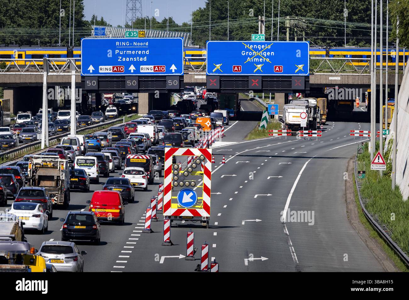 AMSTERDAM Crowds On The A10 At Watergraafsmeer Interchange The Road amsterdam-crowds-on-the-a10-at-watergraafsmeer-interchange-the-road