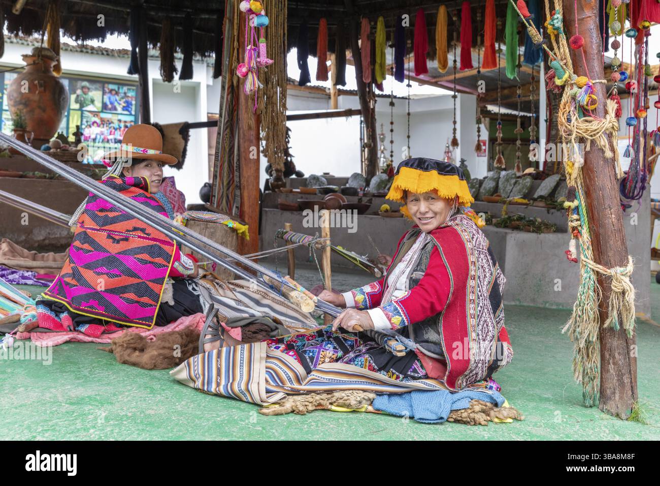 Traditional Peruvian weaving mill, alpaca and llama farm, near Cusco, Peru, South America Stock Photo