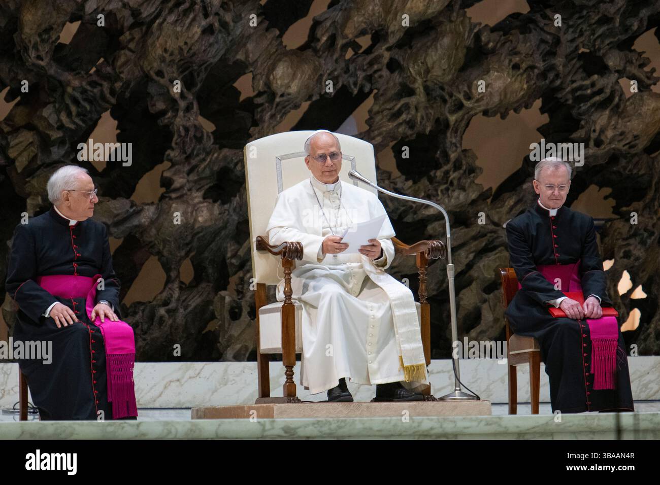 Pope Leo XIV, Papa Leone 14, Robert Francis Prevost meets the memebers of the press who covered the 2025 Conclave. Vatican City, 10 MAY 2025 Photo by Stock Photo