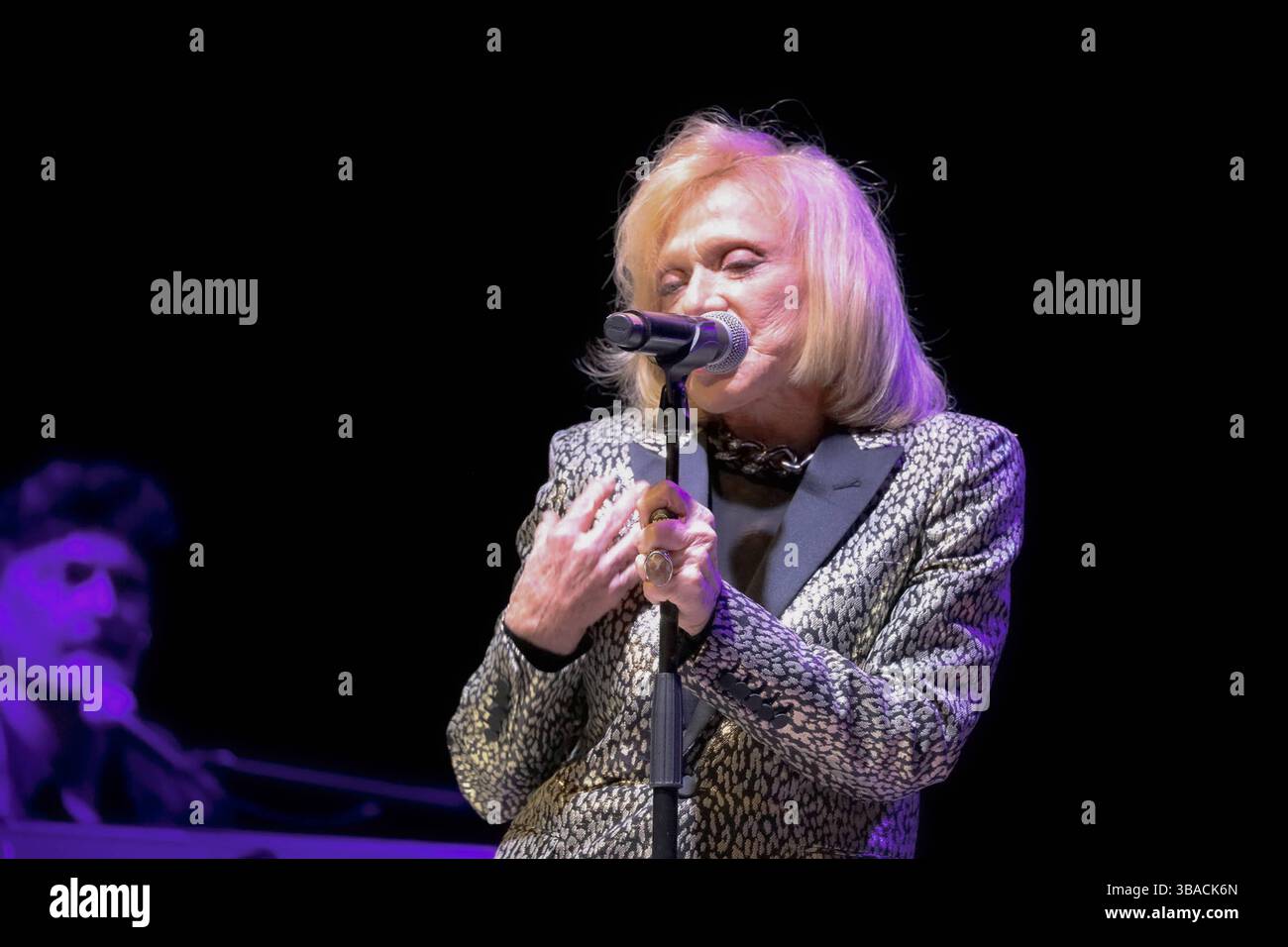 Music Concert - Rita Pavone The italian singer RITA PAVONE during the ...