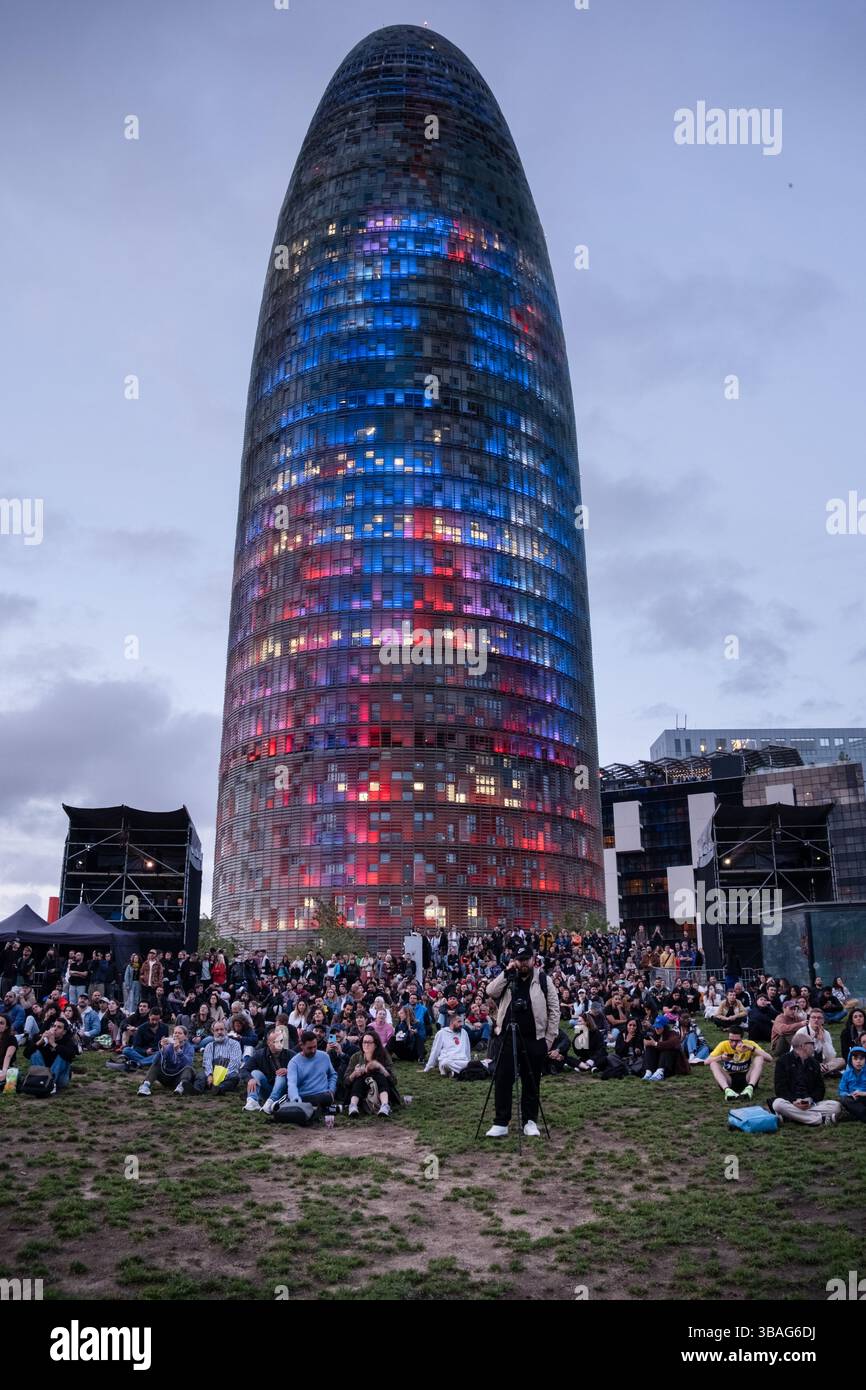 Barcelona, Spain, 9th May 2025. A large crowd gathers on the roof of ...