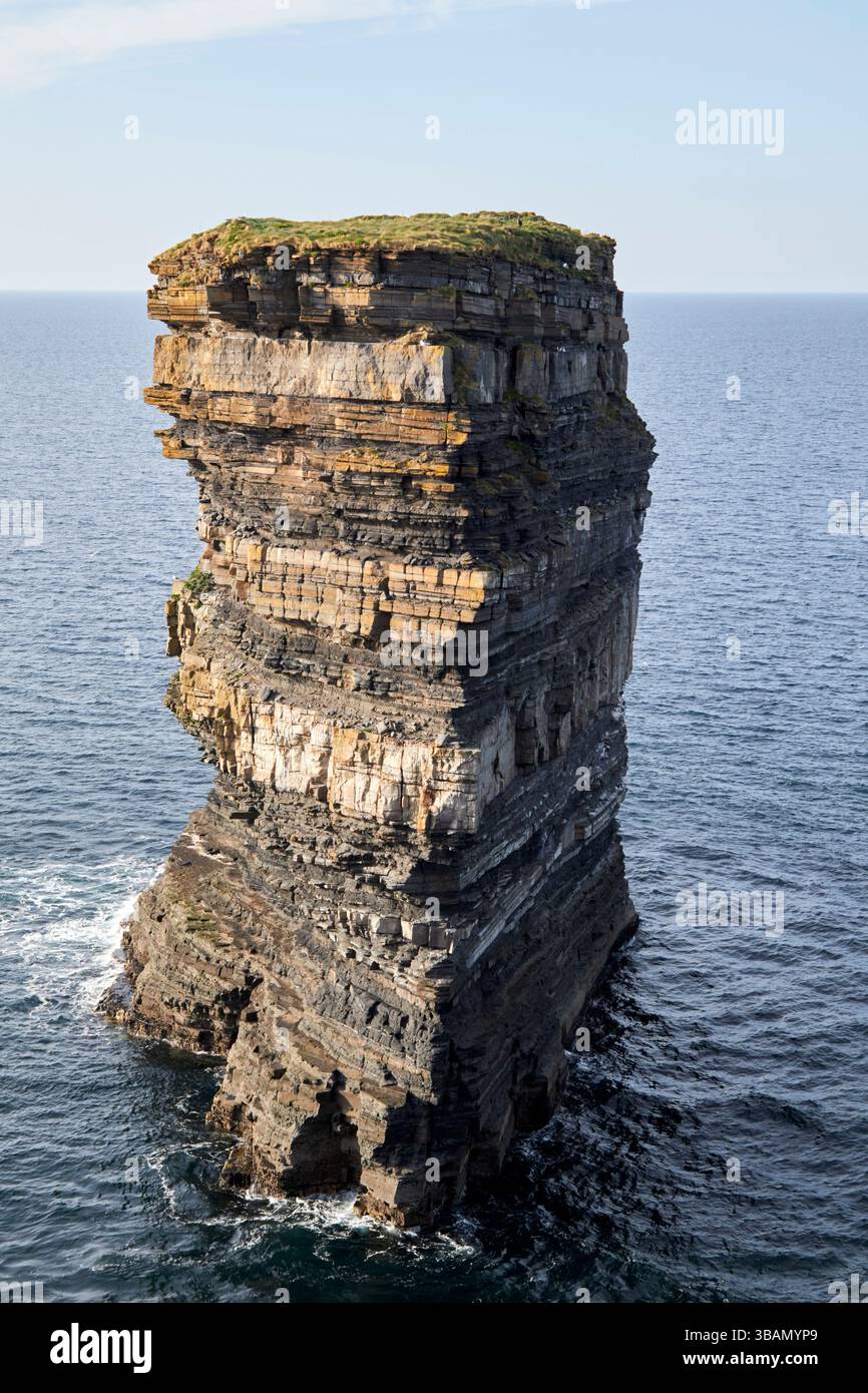 Dun briste sea stack hi-res stock photography and images - Alamy