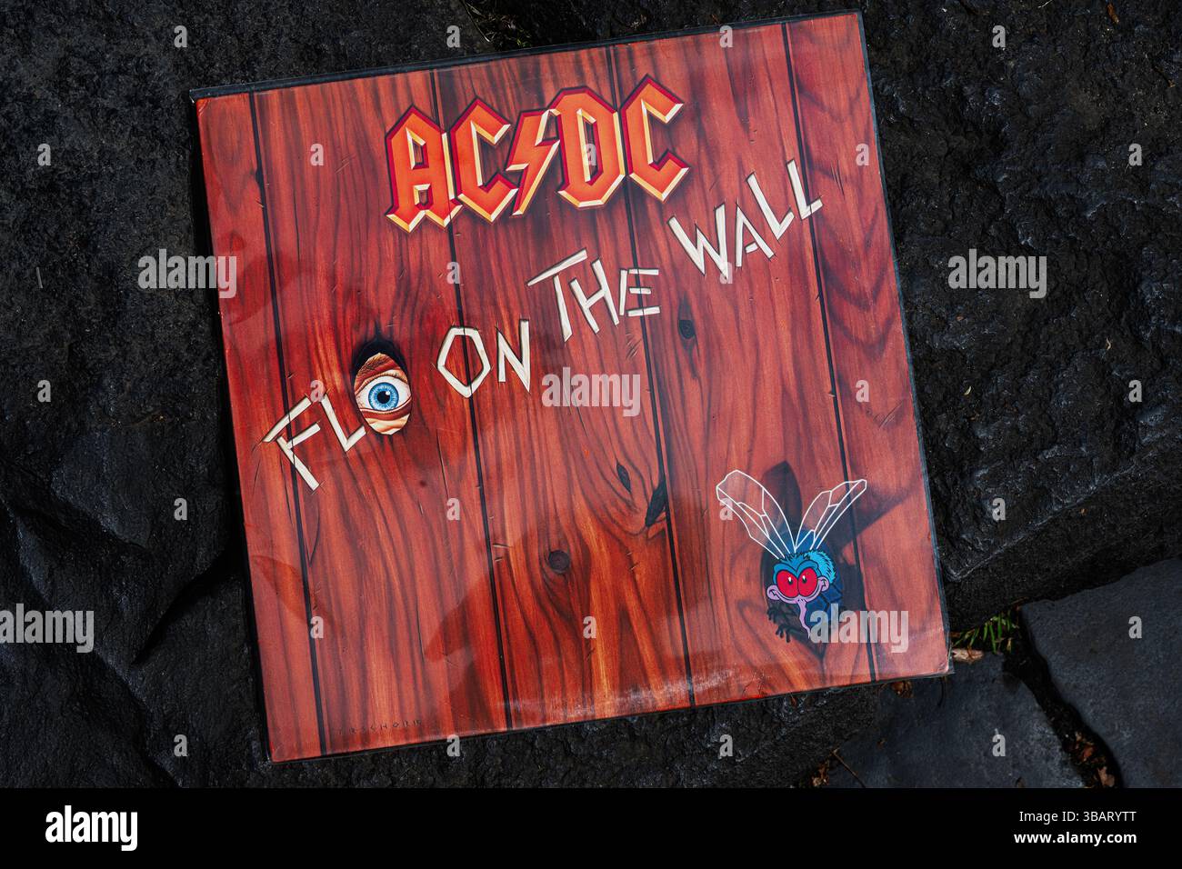 Ac dc fly on the wall hi-res stock photography and images - Alamy