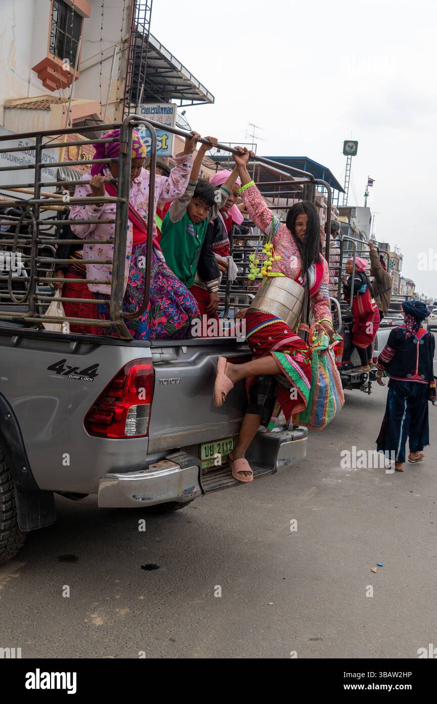 Northern thai women hi-res stock photography and images - Alamy