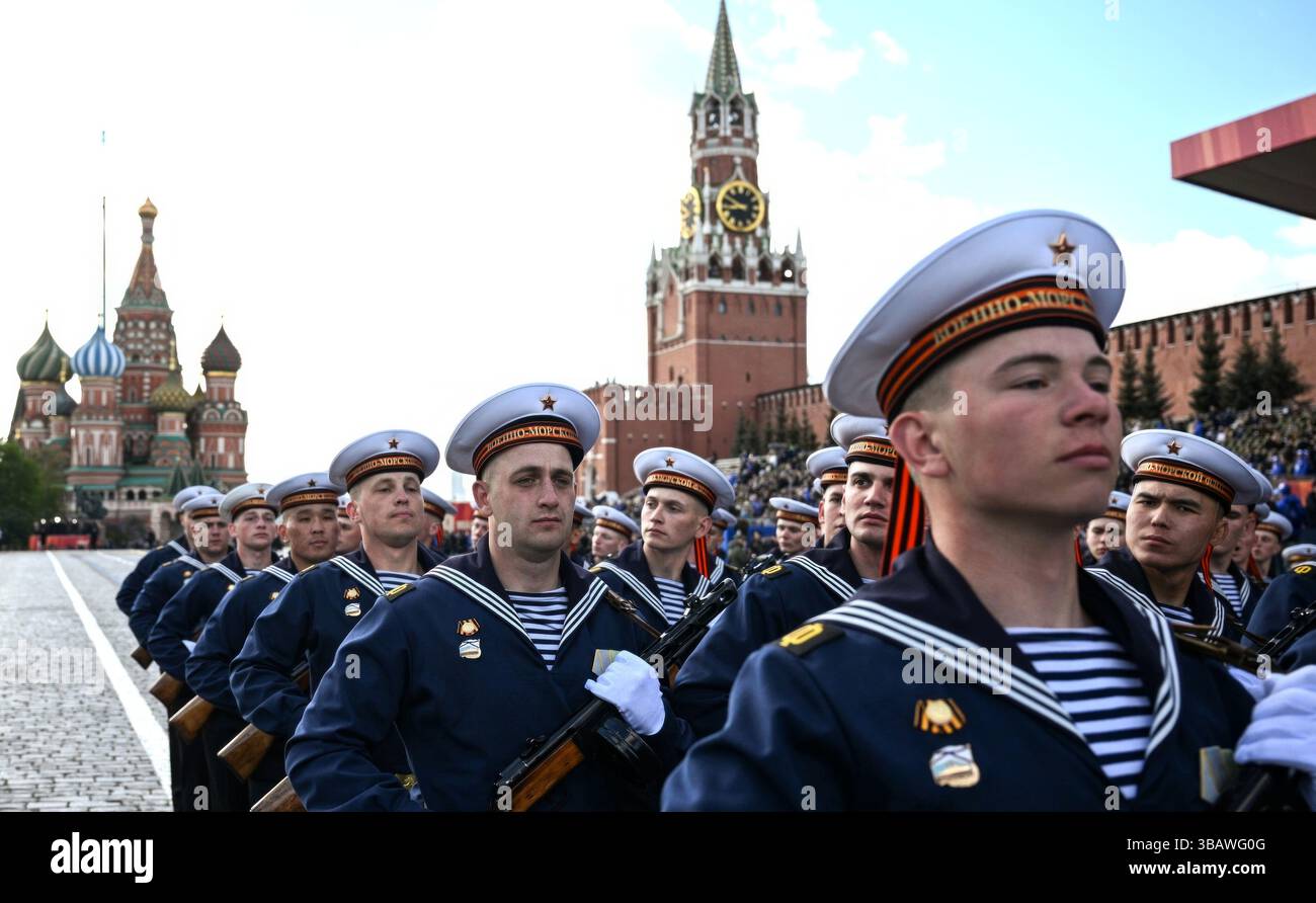 Moscow, Russia. 09 May, 2025. Russian Navy commandos arrive for the ...