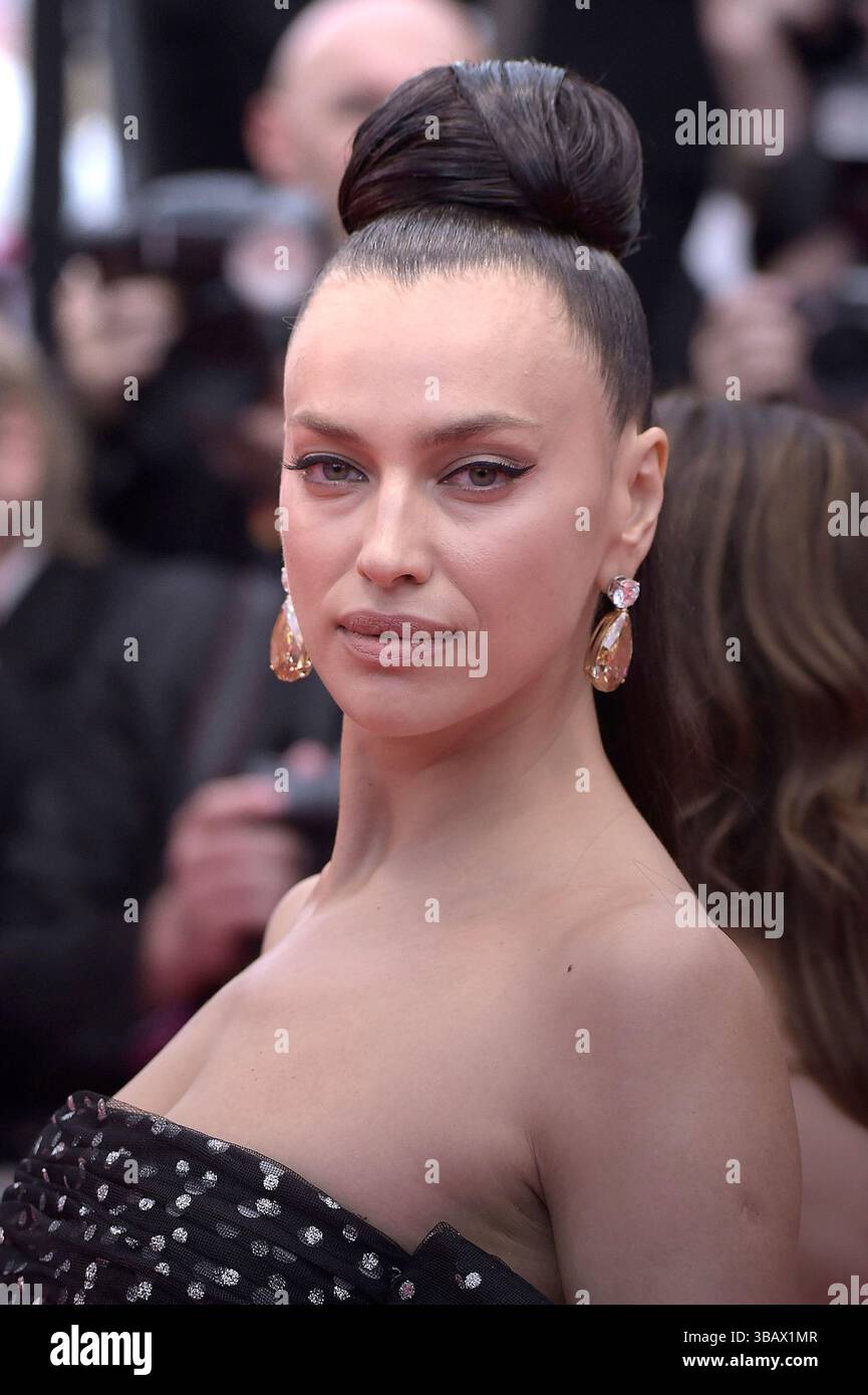 Novosibirsk viloyati Kuybishev shahrida yaqin munosabatlar uchun ayol qidirilmoqda