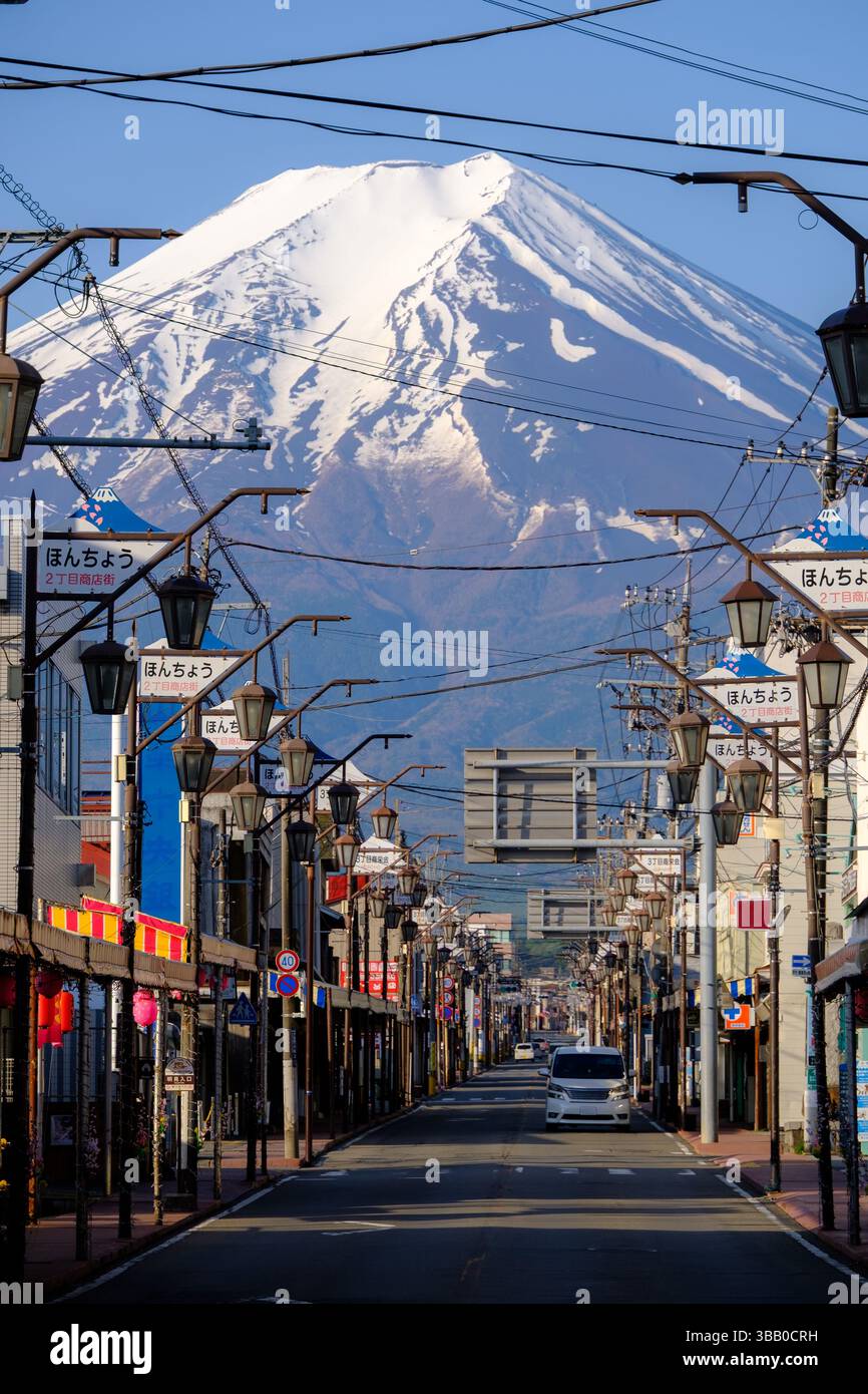 View of Mt Fuji at the end of Honcho street, Fujiyoshida, Yamanashi Prefecture, Honshu, Japan Stock Photo