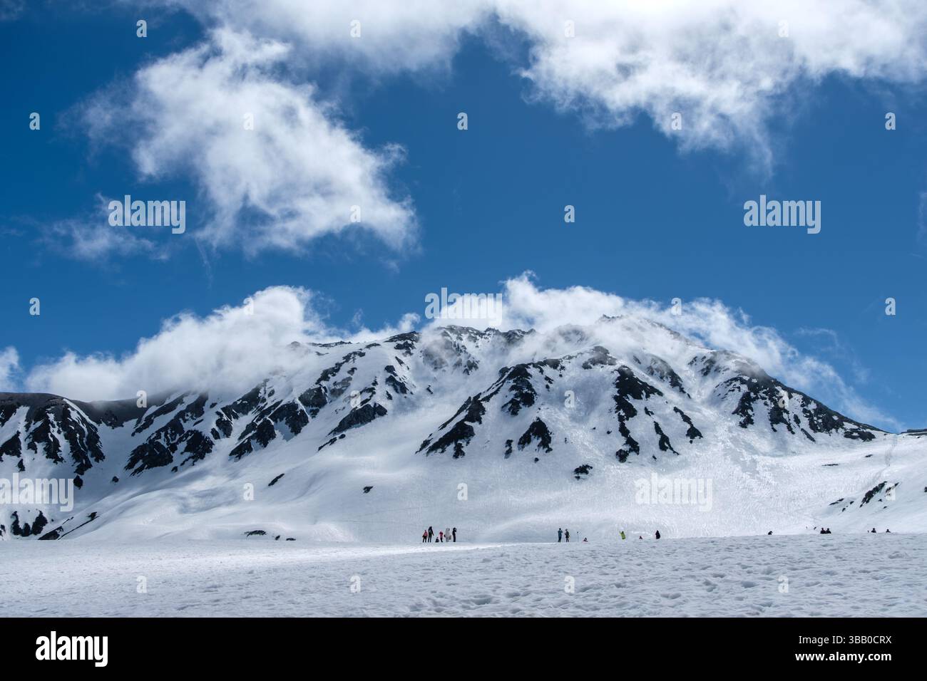 Dramatic mountain view from the Murodo volcanic plateau, Tateyama Kurobe Alpine Route, Honshu, Japan Stock Photo