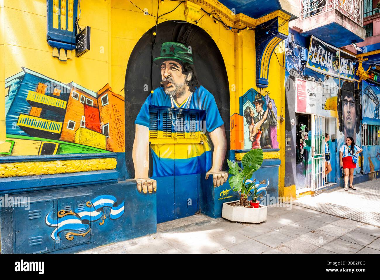 Colourful Street Art In The La Boca District Of Buenos Aires Featuring Argentine Football (Soccer) Legend Diego Maradona, Buenos Aires, Argentina. Stock Photo