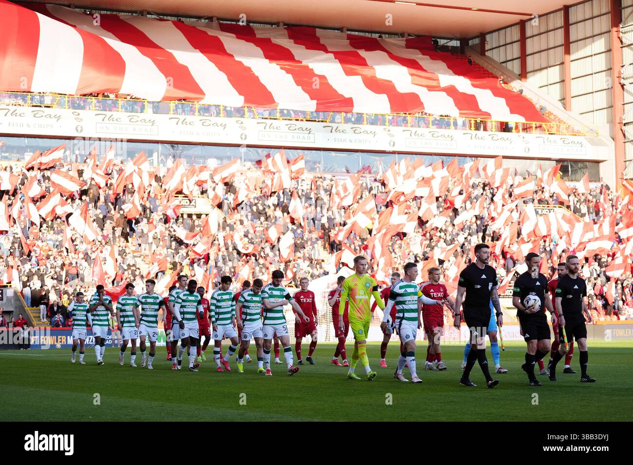 Players head onto the pitch ahead of the William Hill Premiership match ...