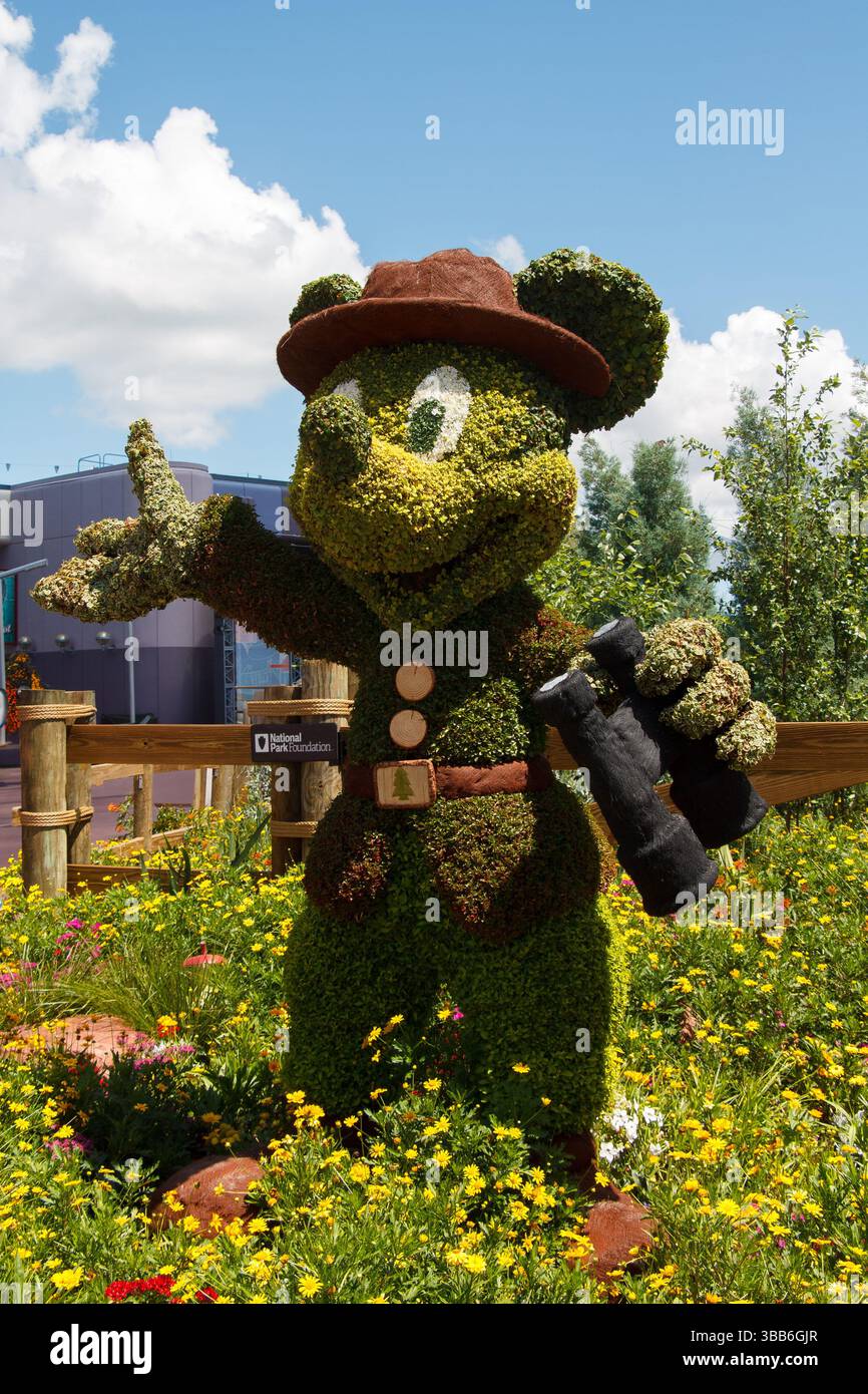 The Bear cartoon character at the flower and garden topiary festival ...