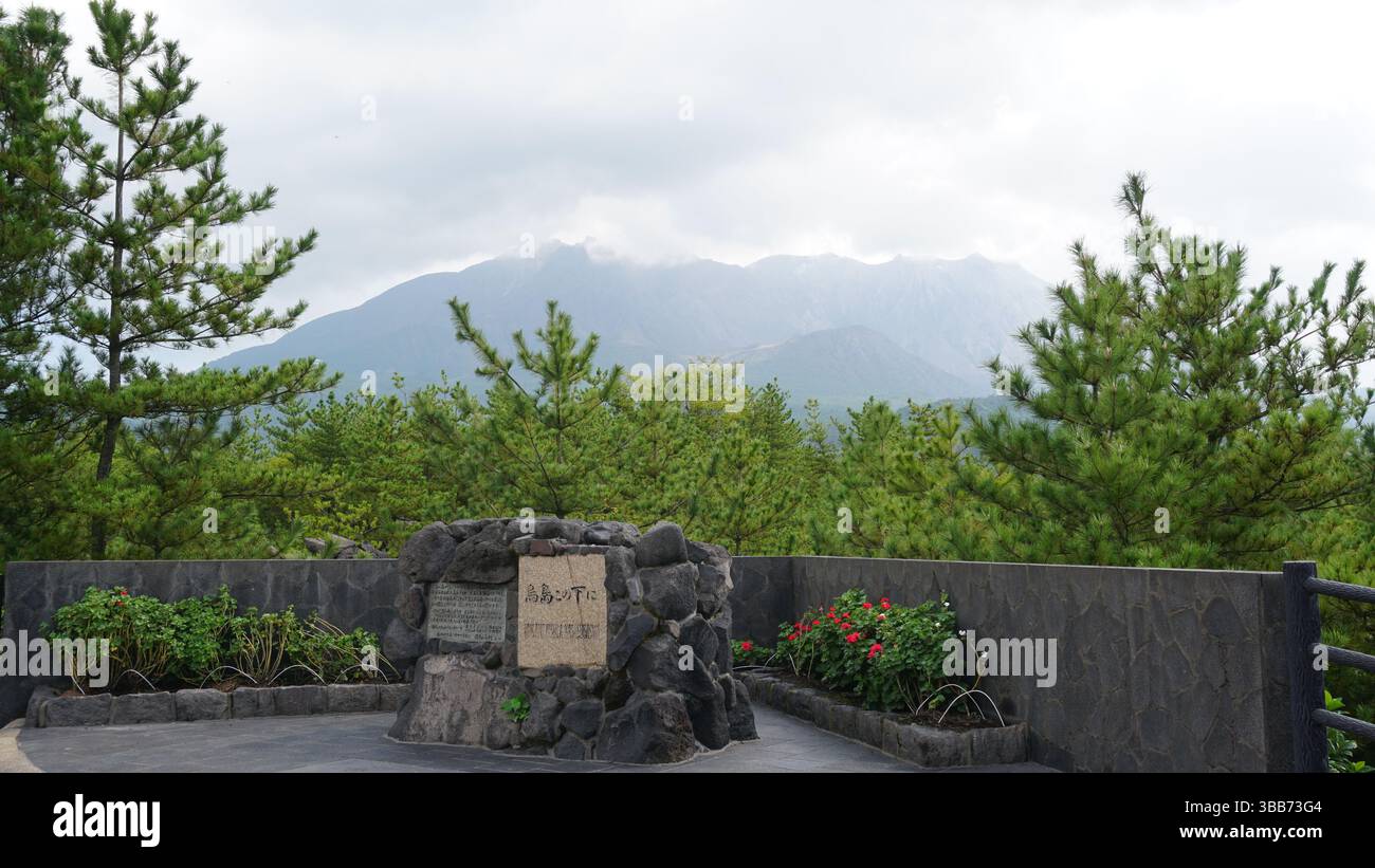 Sakurajima Volcano – Active Volcano and Iconic Landmark in Kagoshima