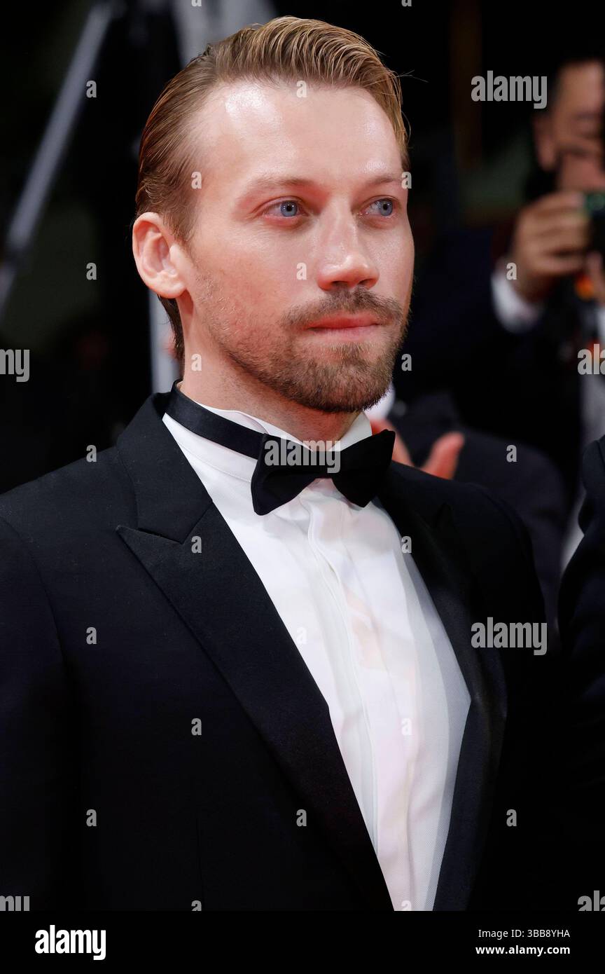Alexander Kuznetsov bei der Premiere des Kinofilms Two Prosecutors ...