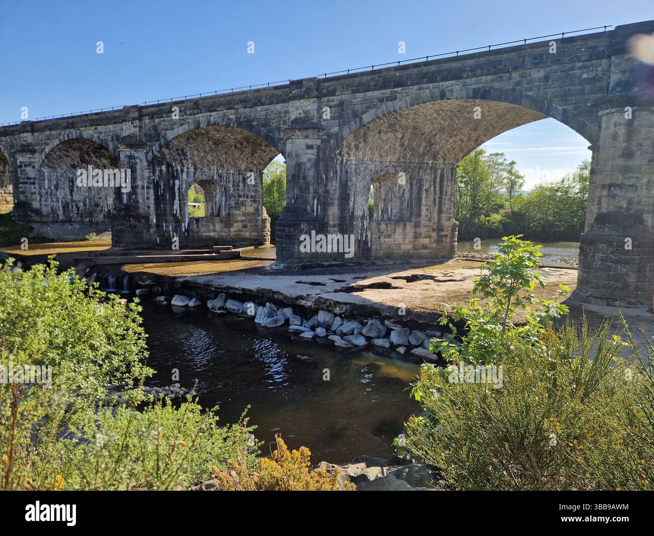 Low river level on the South Tyne, Northumberland after a very dry Spring in May  2025 - Smartphone Captured Stock Image