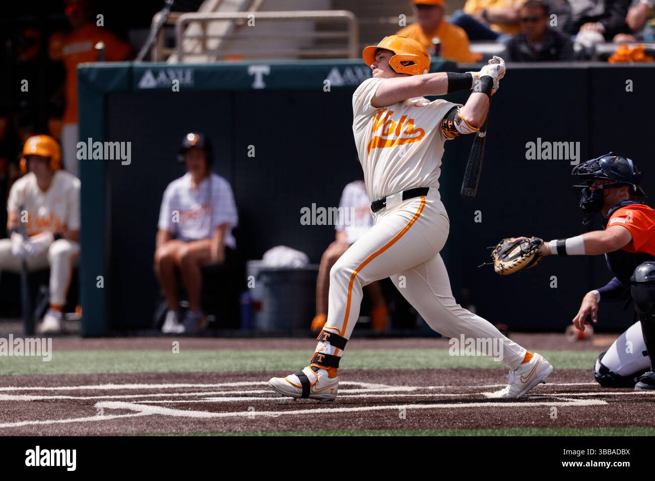 Tennessee Volunteers designated hitter Levi Clark (30) at bat against