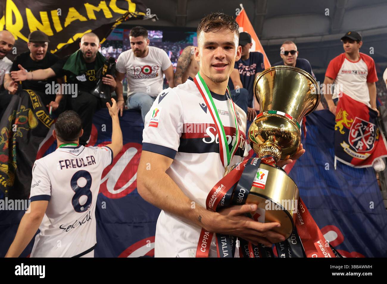 Rome, Italy. 14th May, 2025. Thijs Dallinga of Bologna FC celebrates ...