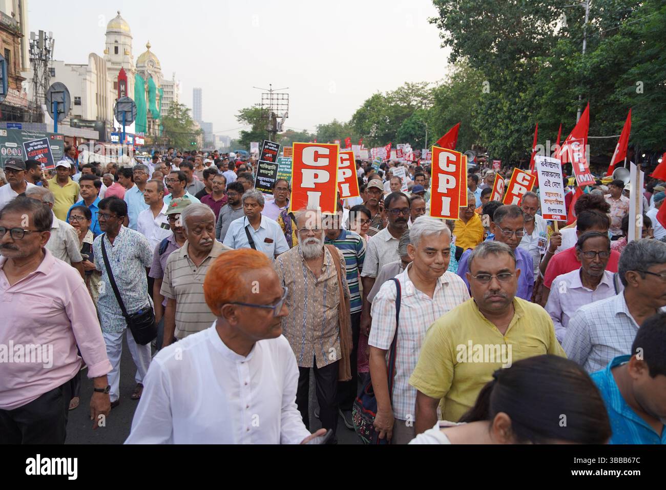 kolkata-india-13th-may-2025-the-left-front-including-cpim-l-cpi