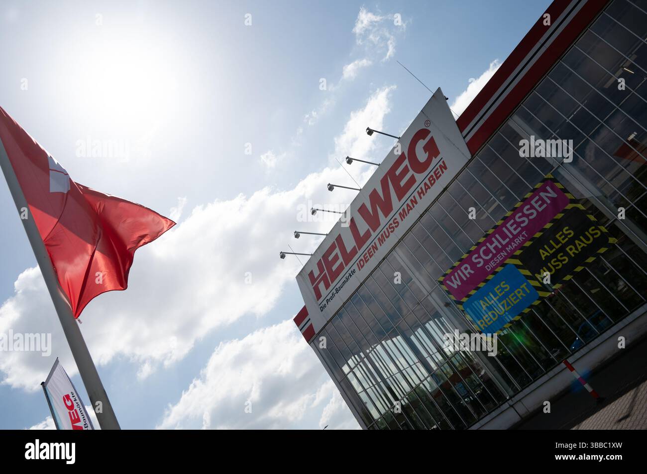 Why Hellweg’s Collapse Matters for Germany’s Retail Sector