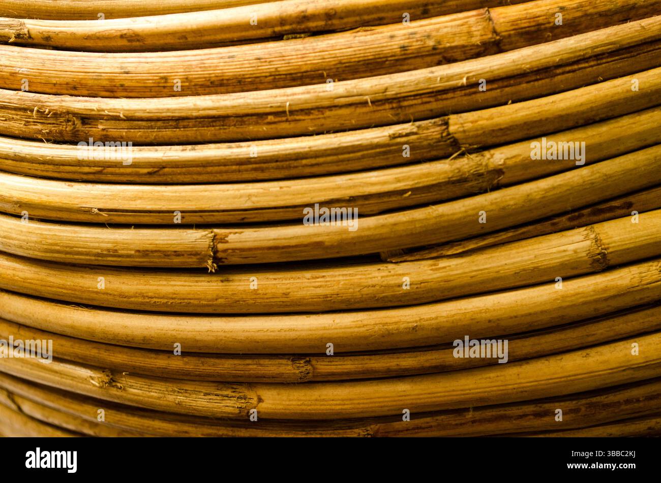 Symmetrical brown basket weave pattern going horizontal Stock Photo