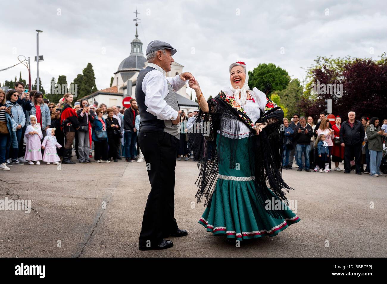 People Wearing The Traditional Madrid Costumes Known As chulapo And 
