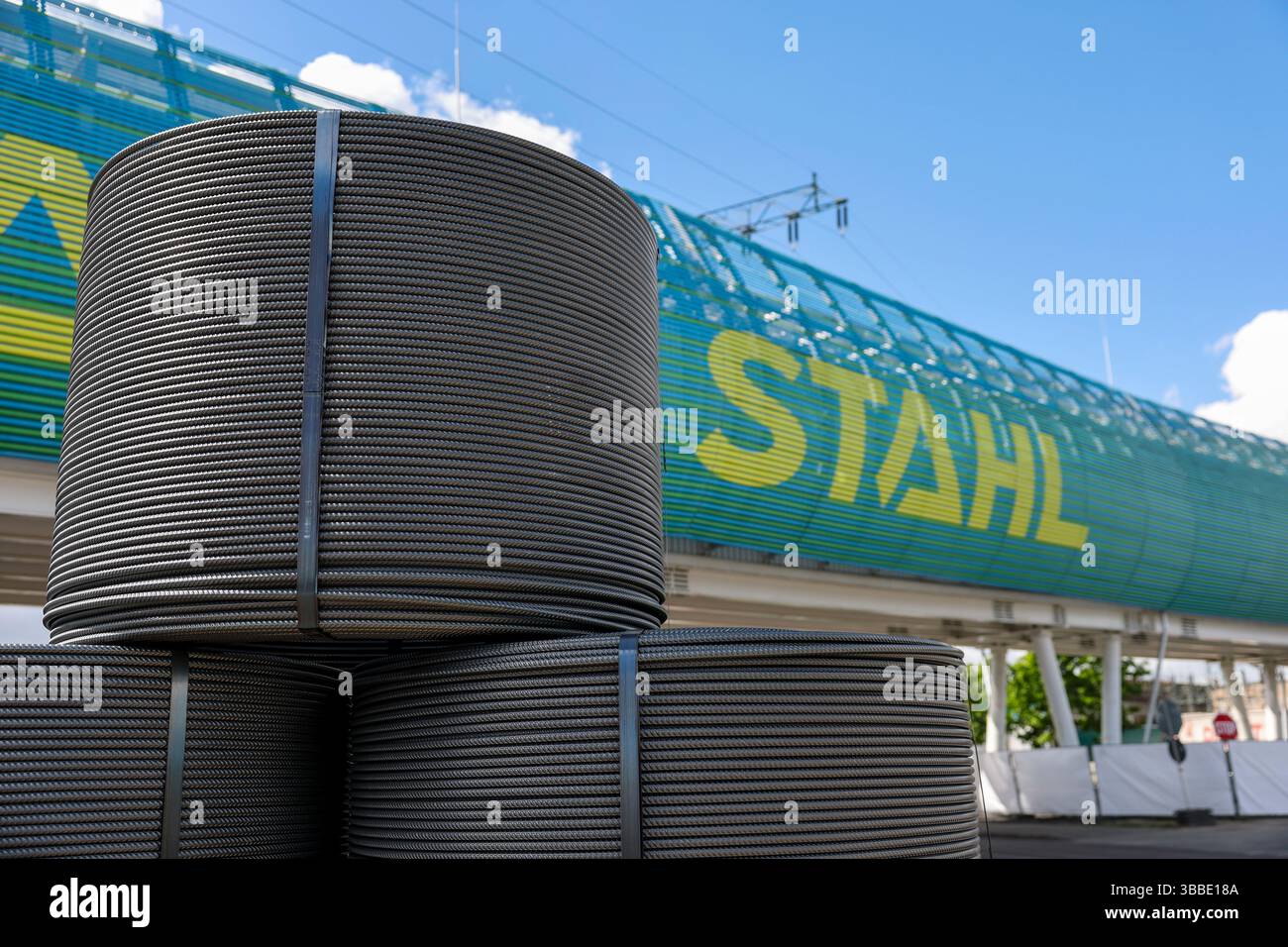 Riesa, Germany. 15th May, 2025. Wire coils are stored at Elbe ...