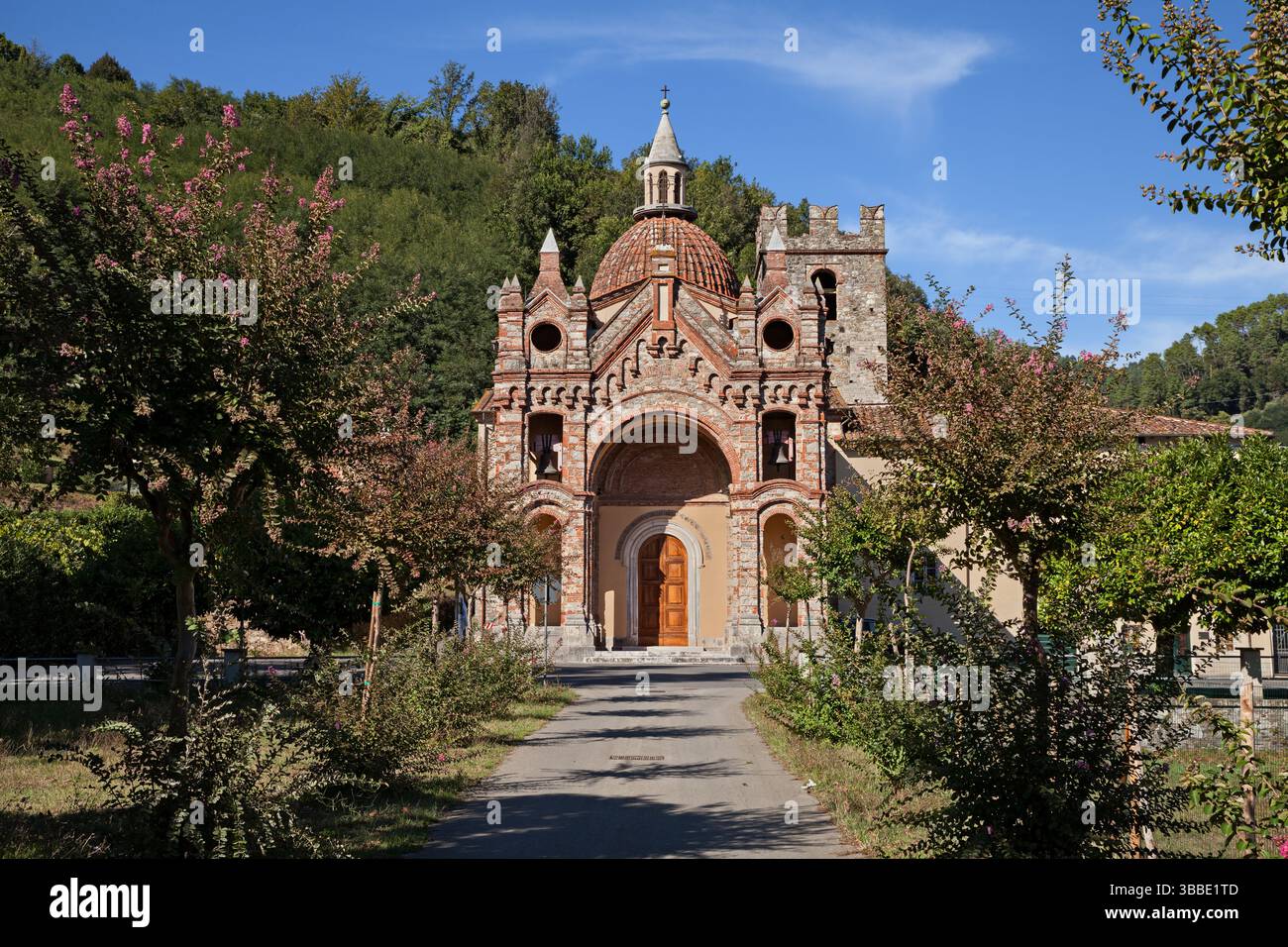Pescaglia, Lucca, Tuscany, Italy: the catholic church of San Martino In Freddana in eclectic style with the ancient bell tower of romanesque architect Stock Photo