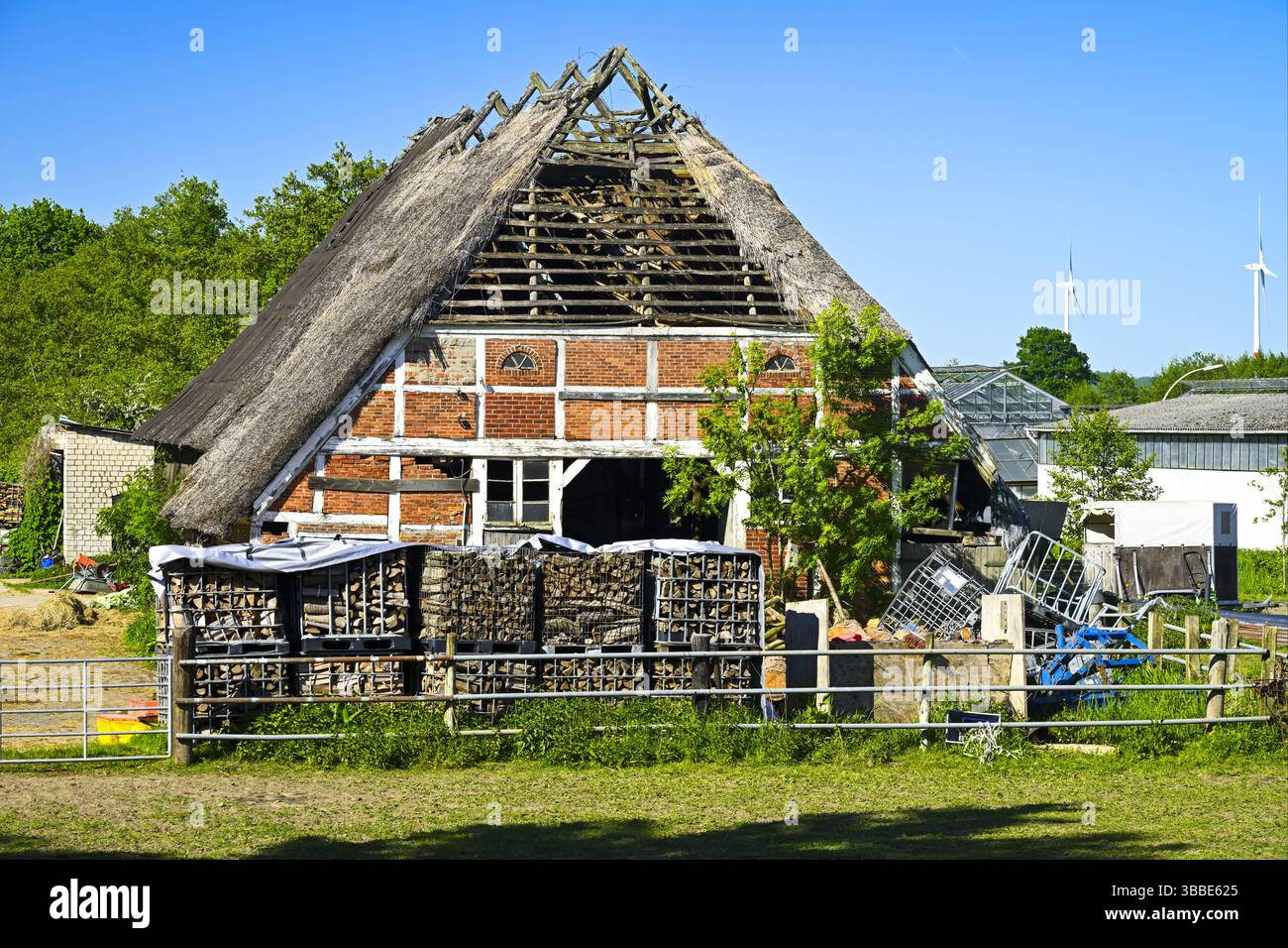 alte-scheune-in-altengamme-vier-und-marschlande-hamburg-deutschland