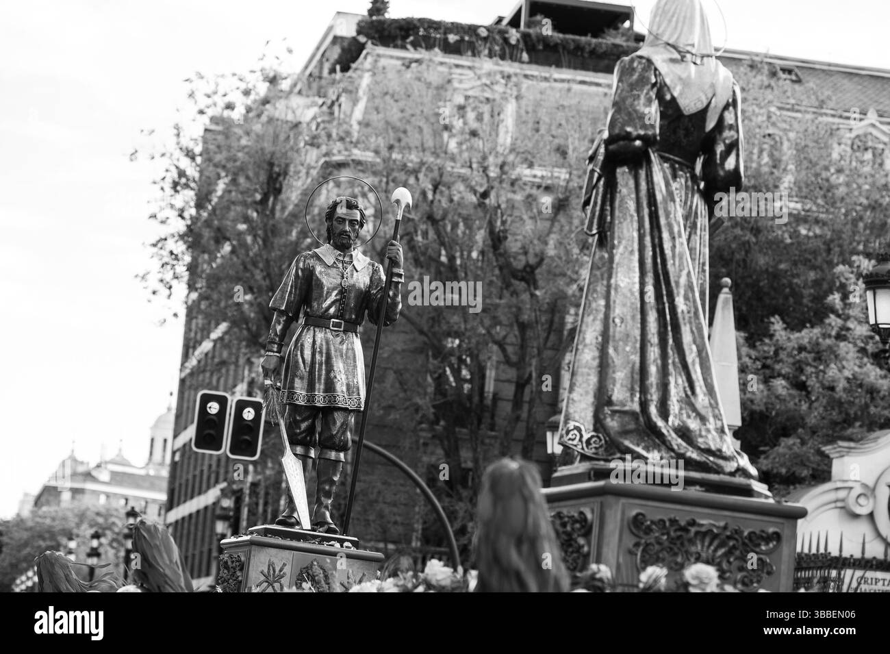 Madrid, Spain. 15th May, 2025. View of the procession along the streets of Madrid in San Isidro Labrador festivity, the saint of Madrid. May 15, 2025 Spain (Photo by Oscar Gonzalez/Sipa USA) Credit: Sipa USA/Alamy Live News Stock Photo