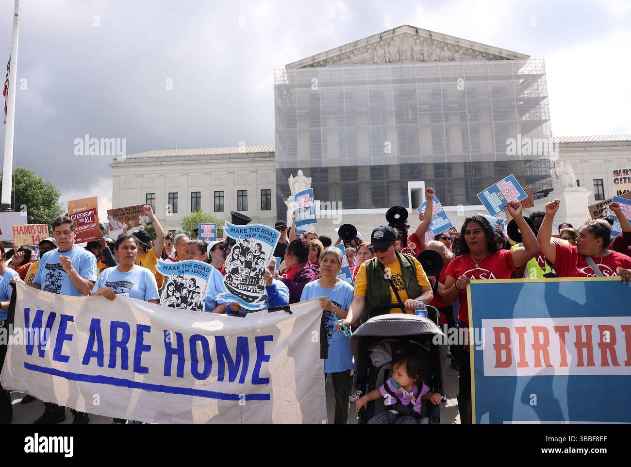 Birthright citizenship rally in front of Supreme Court in Washington ...
