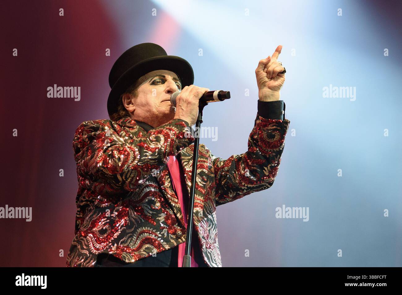 Madrid, Spain. 15th May, 2025. Singer Javier Gurruchaga of Mondragon ...