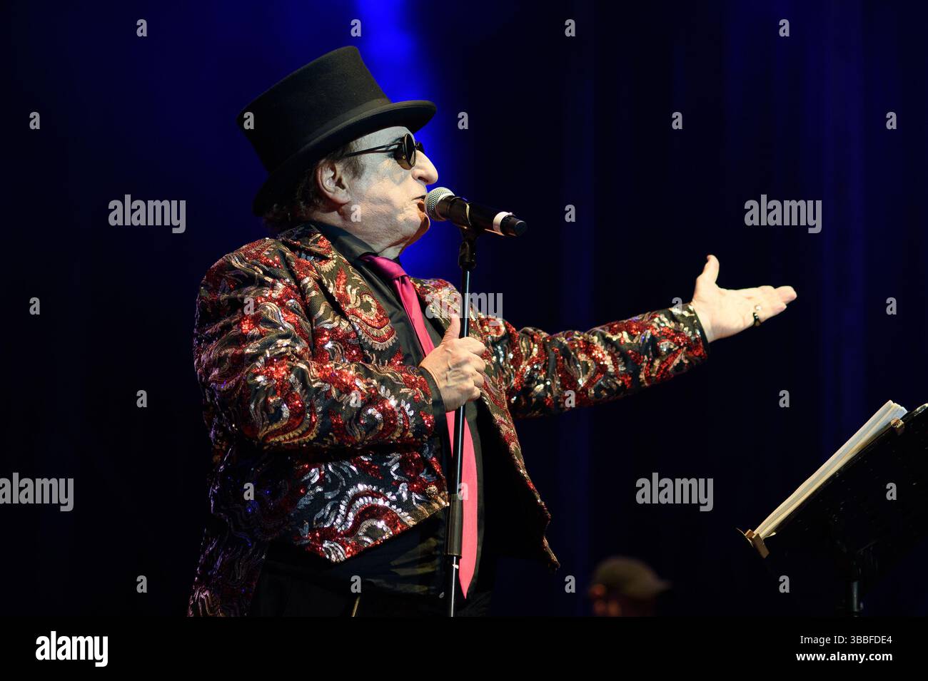 Madrid, Spain. 15th May, 2025. Singer Javier Gurruchaga of Mondragon ...