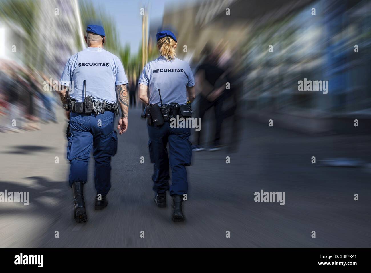 Securitas security guards patrol Stock Photo