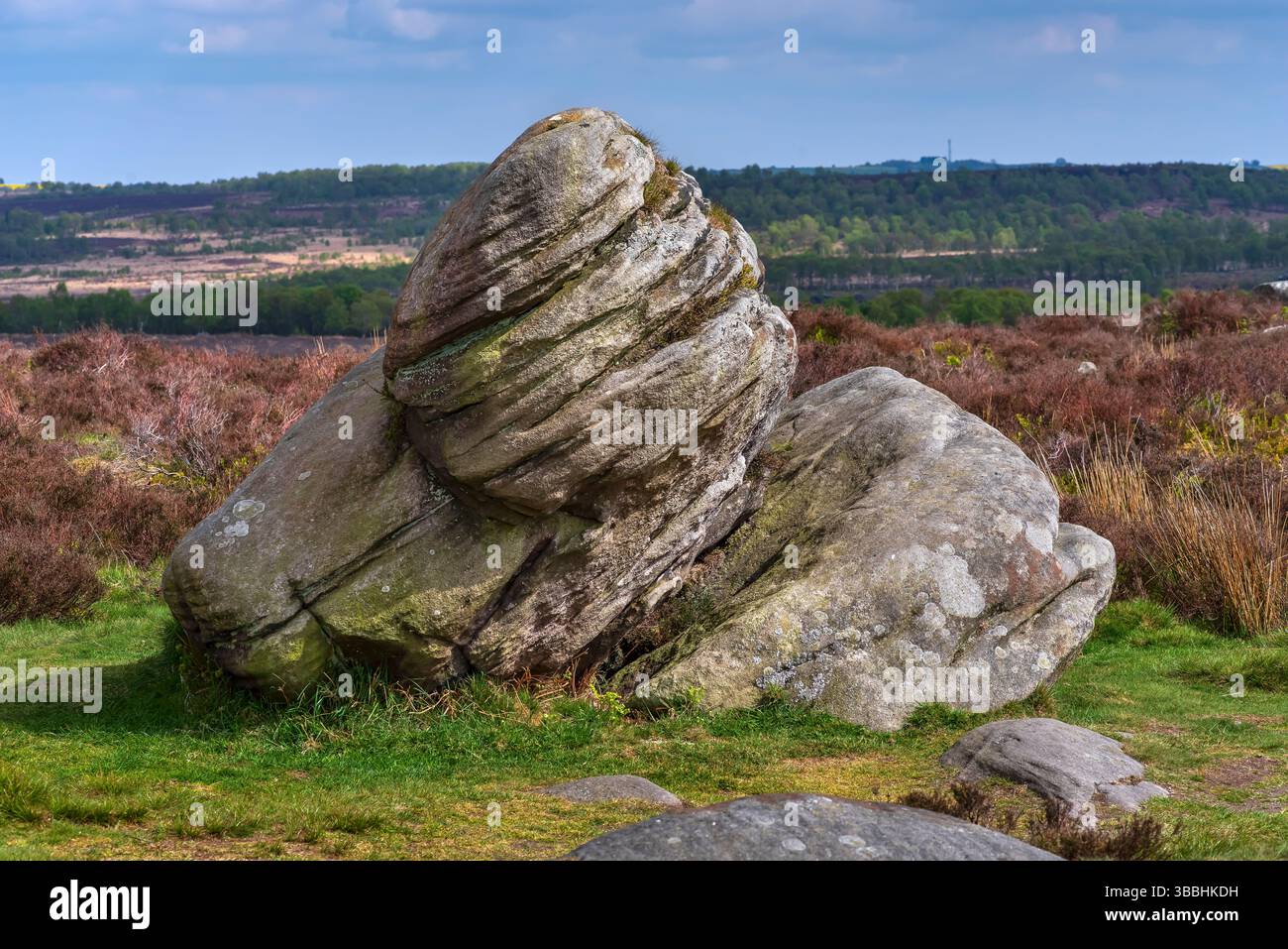 Gritstone rock formations hi-res stock photography and images - Alamy