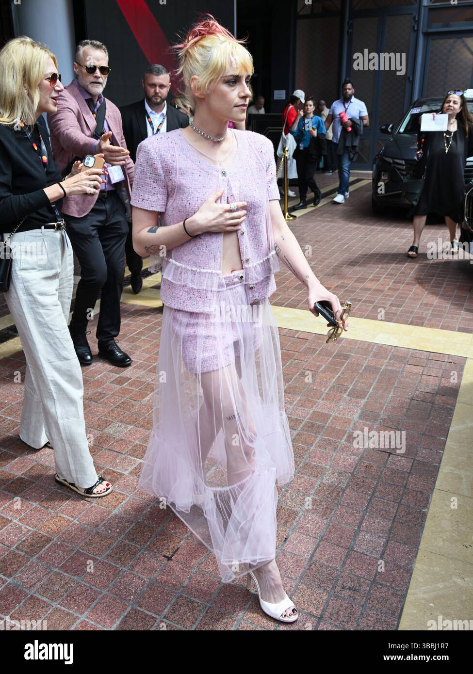 Cannes, 78th Cannes Film Festival 2025 day 4 Kristen Stewart leaves Cannes 2025