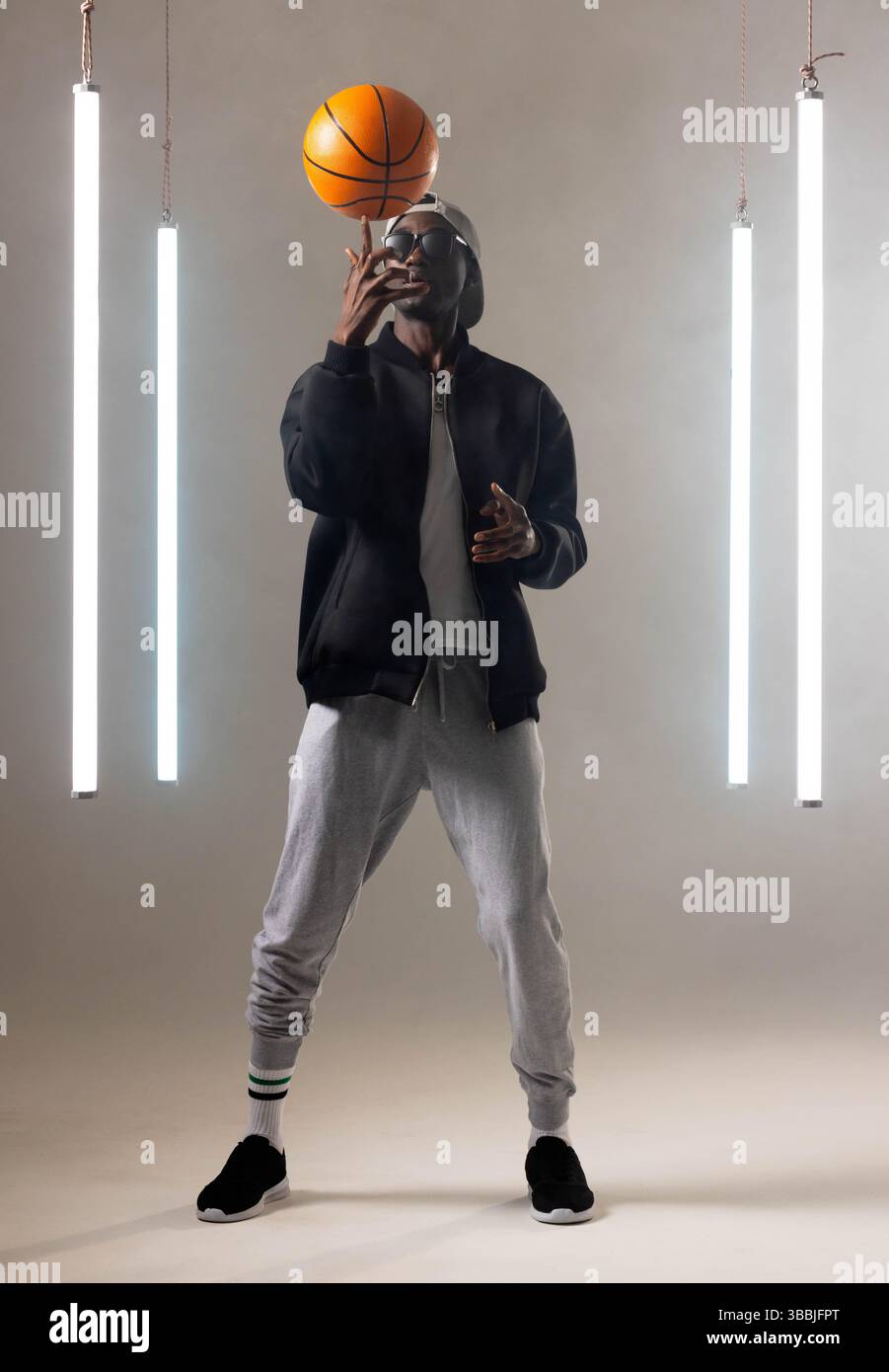 Fluorescent tubes hi-res stock photography and images - Alamy, image size:901x1390