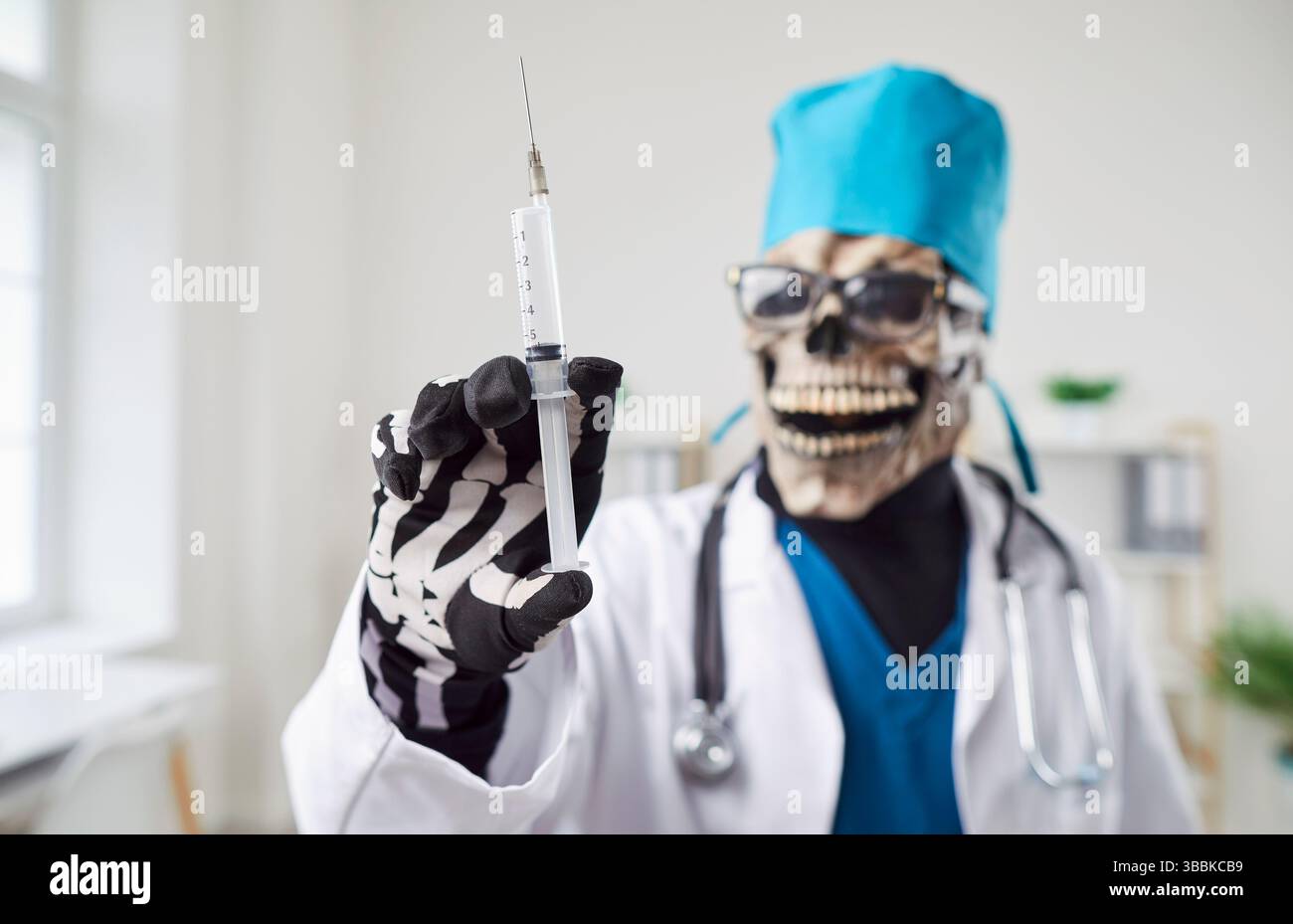 Doctor death hi-res stock photography and images - Alamy