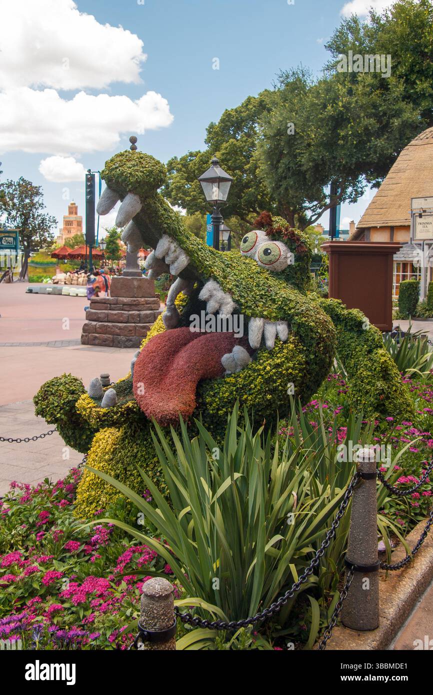 The Aligator topiary at the United Kingdom pavillon at Epcot amusement ...