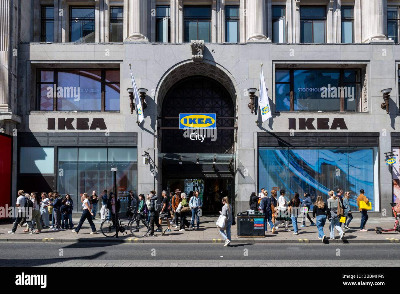 London, UK. 16 May 2025. The exterior of the former Top Shop flagship ...