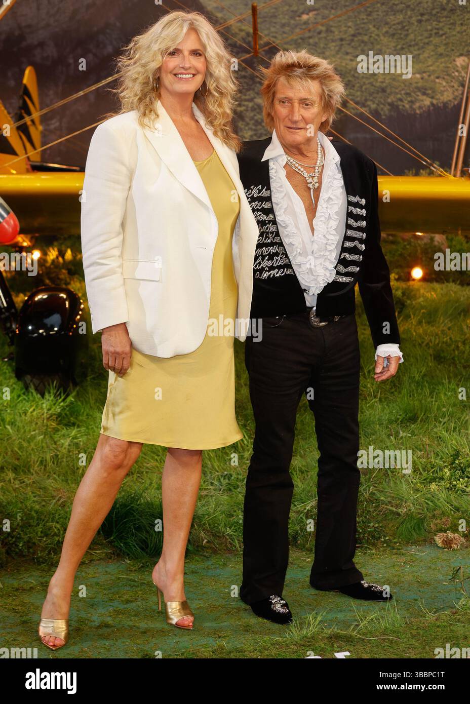 London, UK. 15th May, 2025. Rod Stewart and Penny Lancaster attend the ...