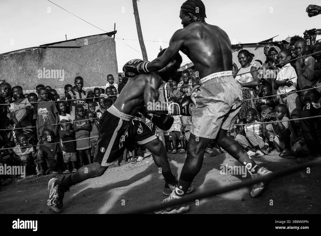 African Boxing Ropes Boxing in Katanga area, Kampala, Uganda, Africa Stock Photo - Alamy