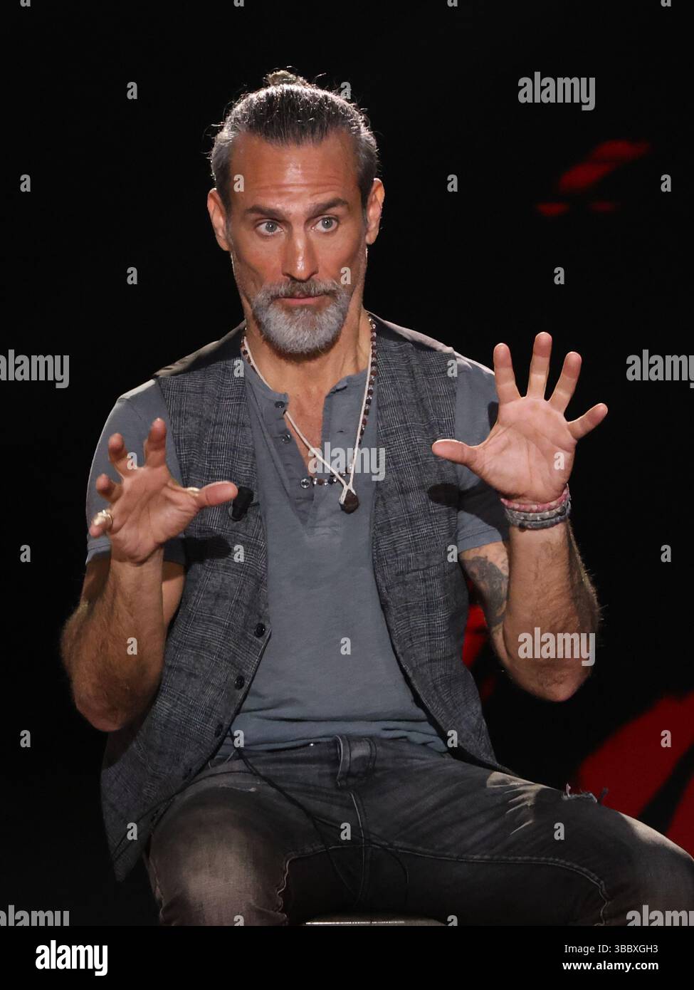 Rome, Italy. 17th May, 2025. Rome, Rai studios ex Dear, TV show 