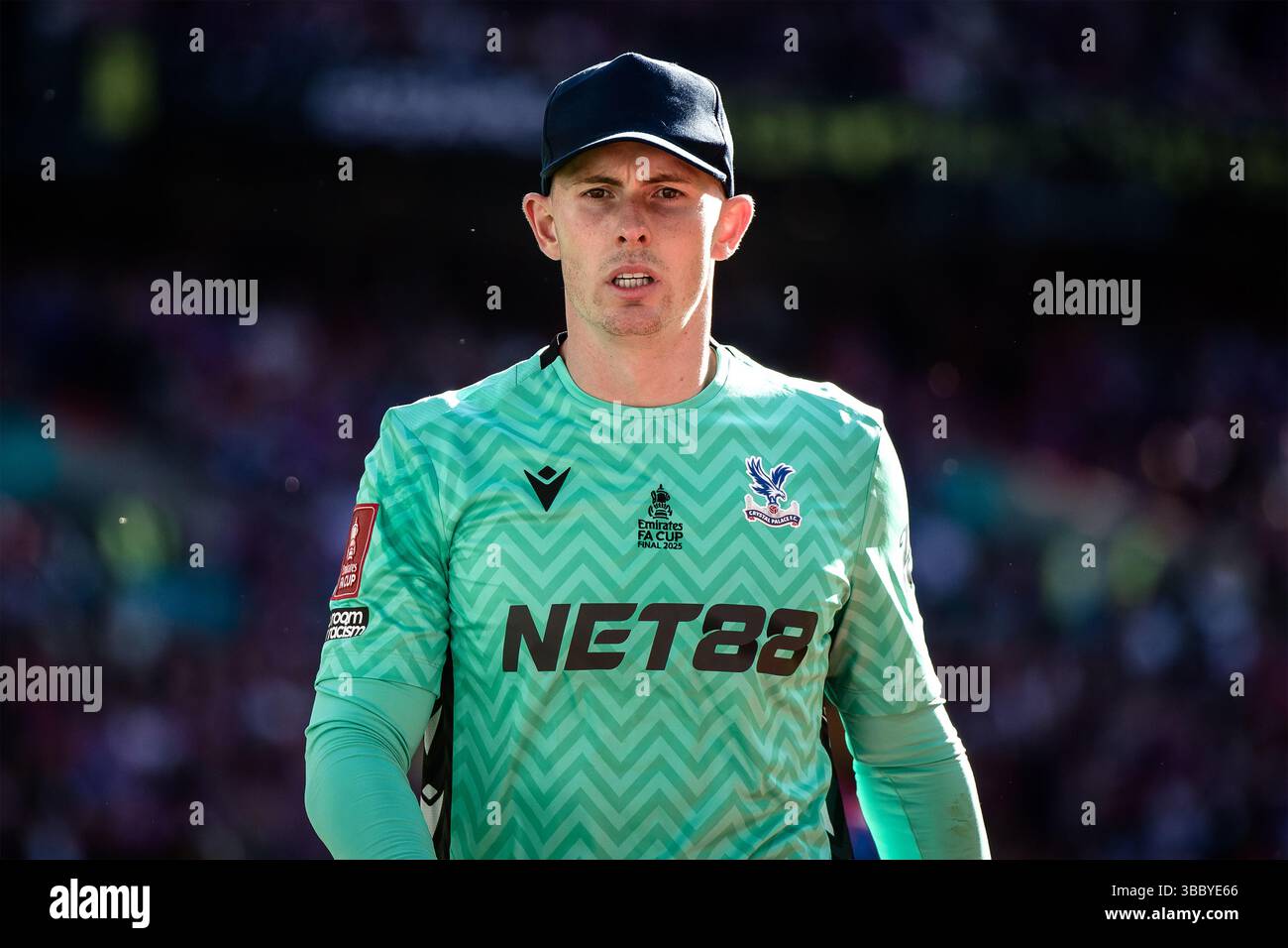 london-england-may-17-2025-dean-henderson-1-crystal-palace-during