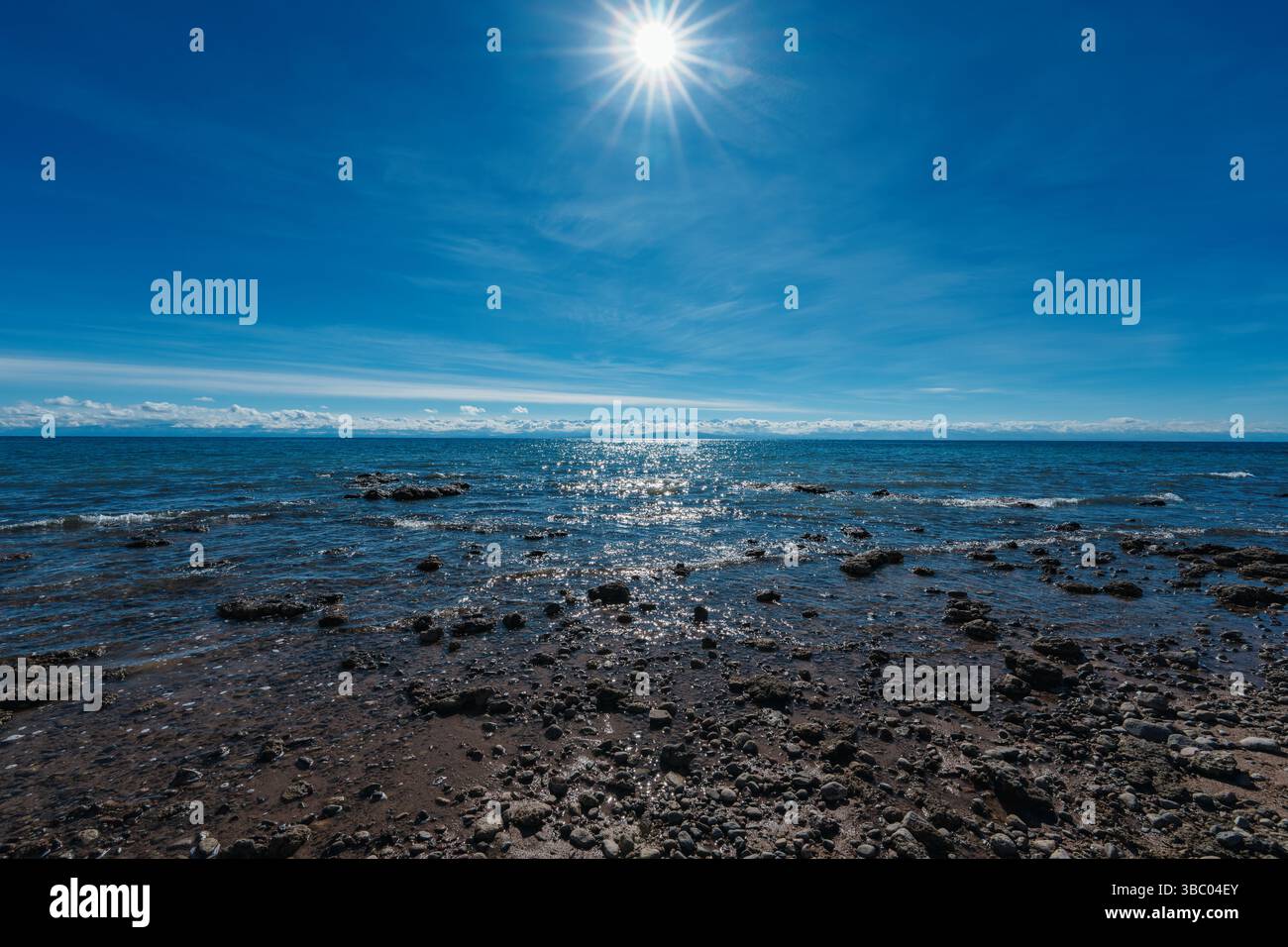 Wide angle bright coastal landscape hi-res stock photography and images ...